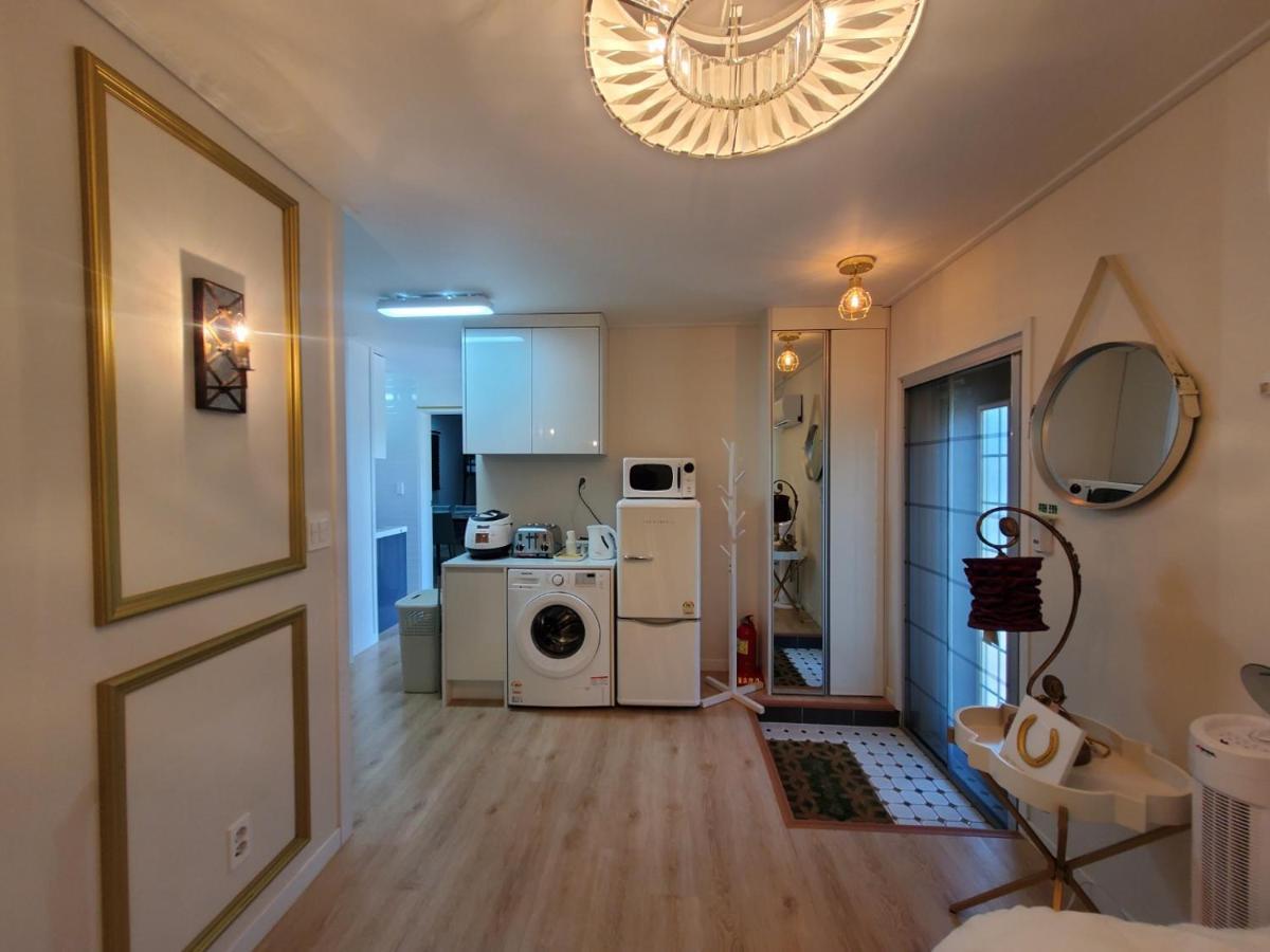 Hanihaus Sinchon-Ri Jeju Dış mekan fotoğraf